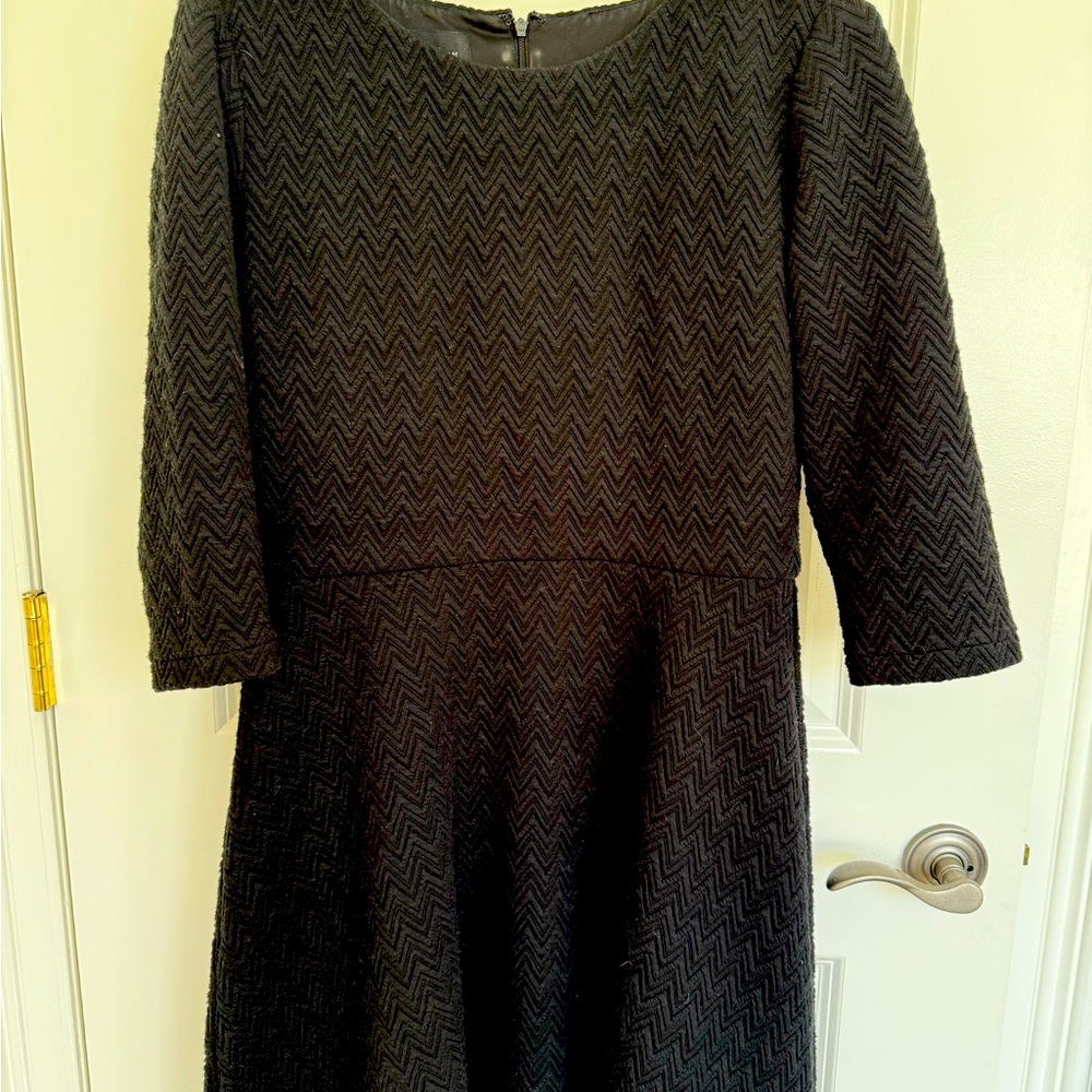 Donna Morgan Black textured fit n flare dress with 3/4 sleeve